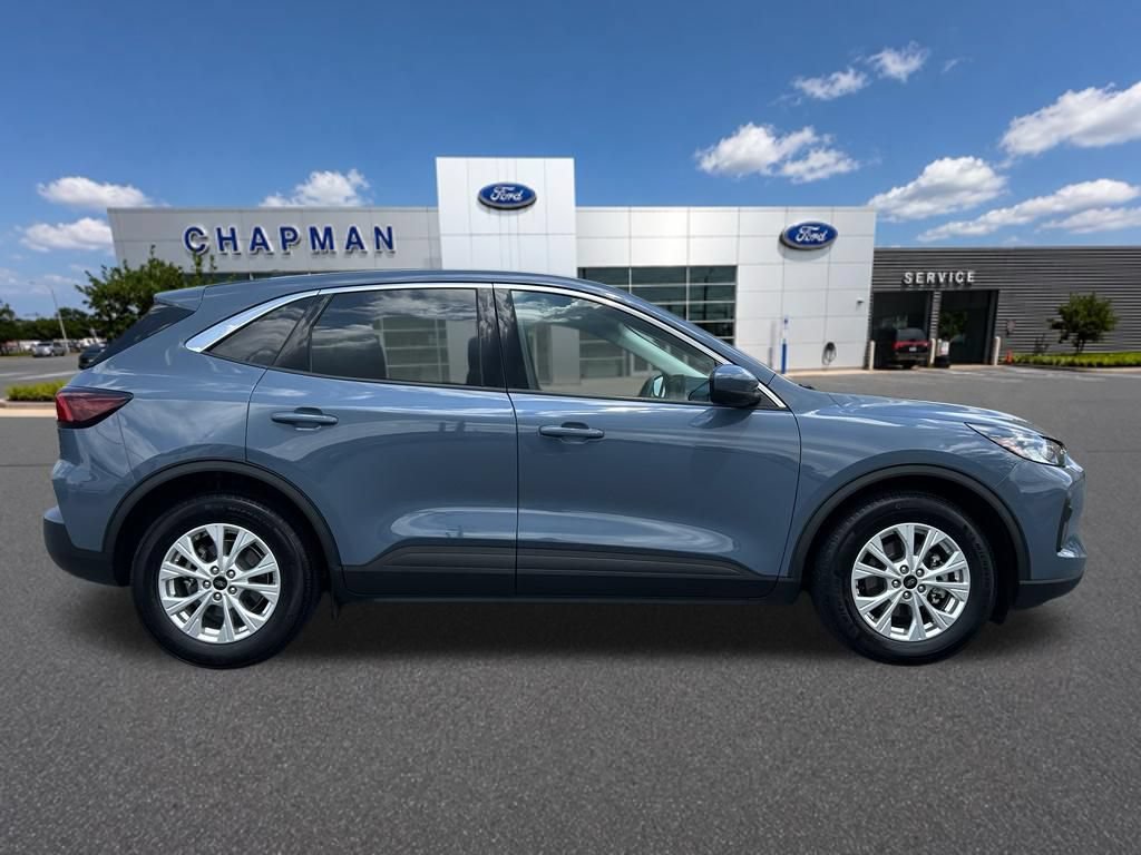 Certified 2023 Ford Escape Active w/ Tech Pack #2 FWD image 6