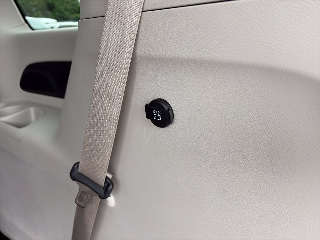 Used 2023 Chrysler Pacifica Touring-L FWD image 34
