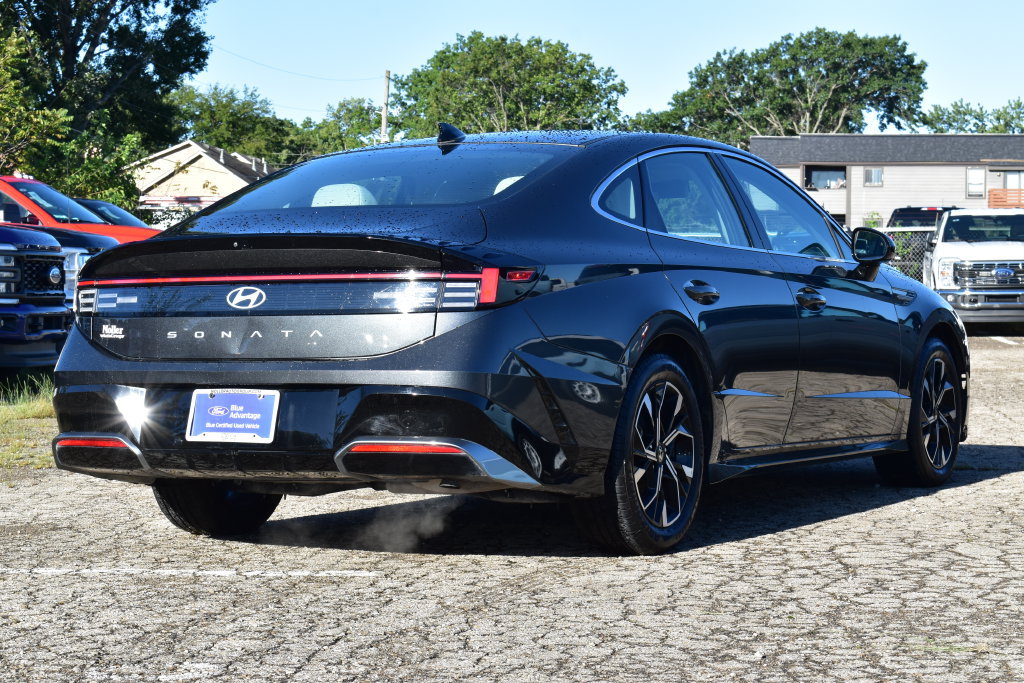 Used 2025 Hyundai Sonata SEL FWD image 7