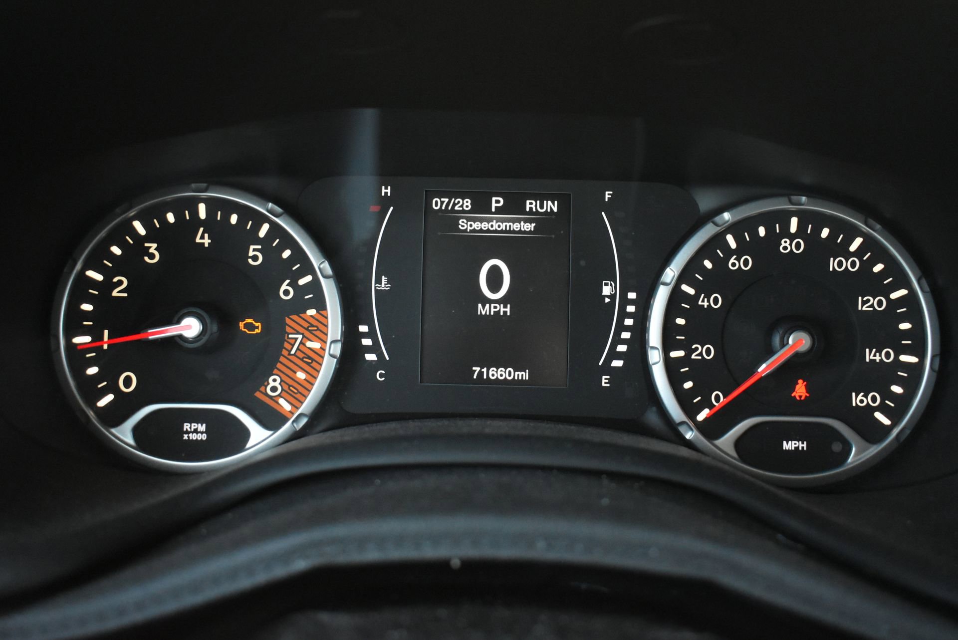 Used 2019 Jeep Renegade Latitude FWD image 31
