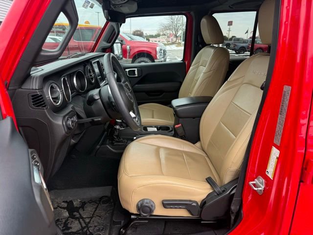 Used 2018 Jeep Wrangler Unlimited Sahara image 15