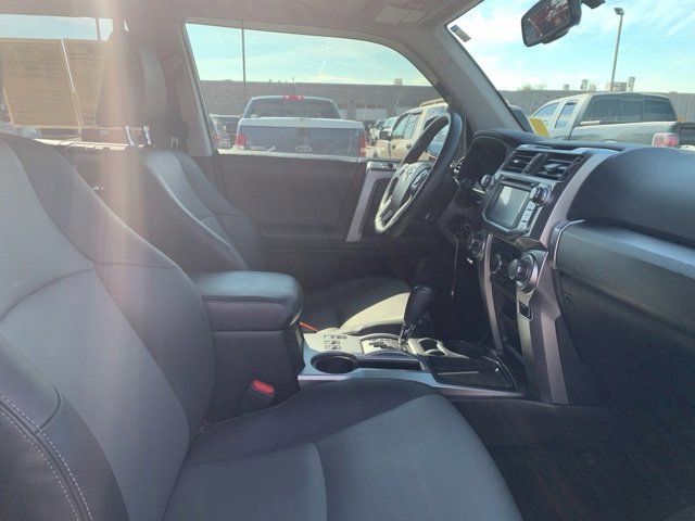 Used 2019 Toyota 4Runner SR5 Premium image 18
