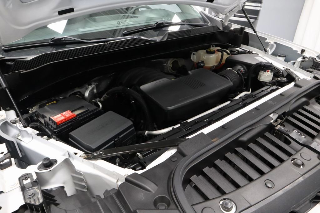 Used 2020 Chevrolet Silverado 1500 Custom w/ Custom Value Package image 15