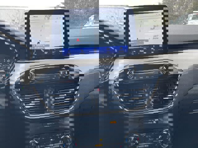 Certified 2022 Ford Escape SE w/ SE Sport Appearance Package image 9