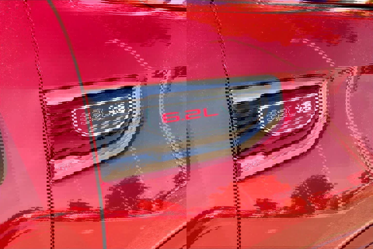 Used 2024 GMC Sierra 1500 AT4 w/ Technology Package image 12