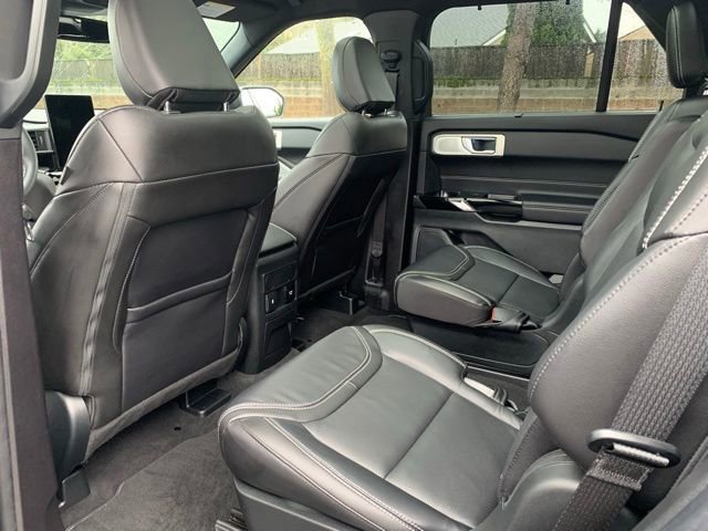 Certified 2022 Ford Explorer ST w/ Equipment Group 401A image 19