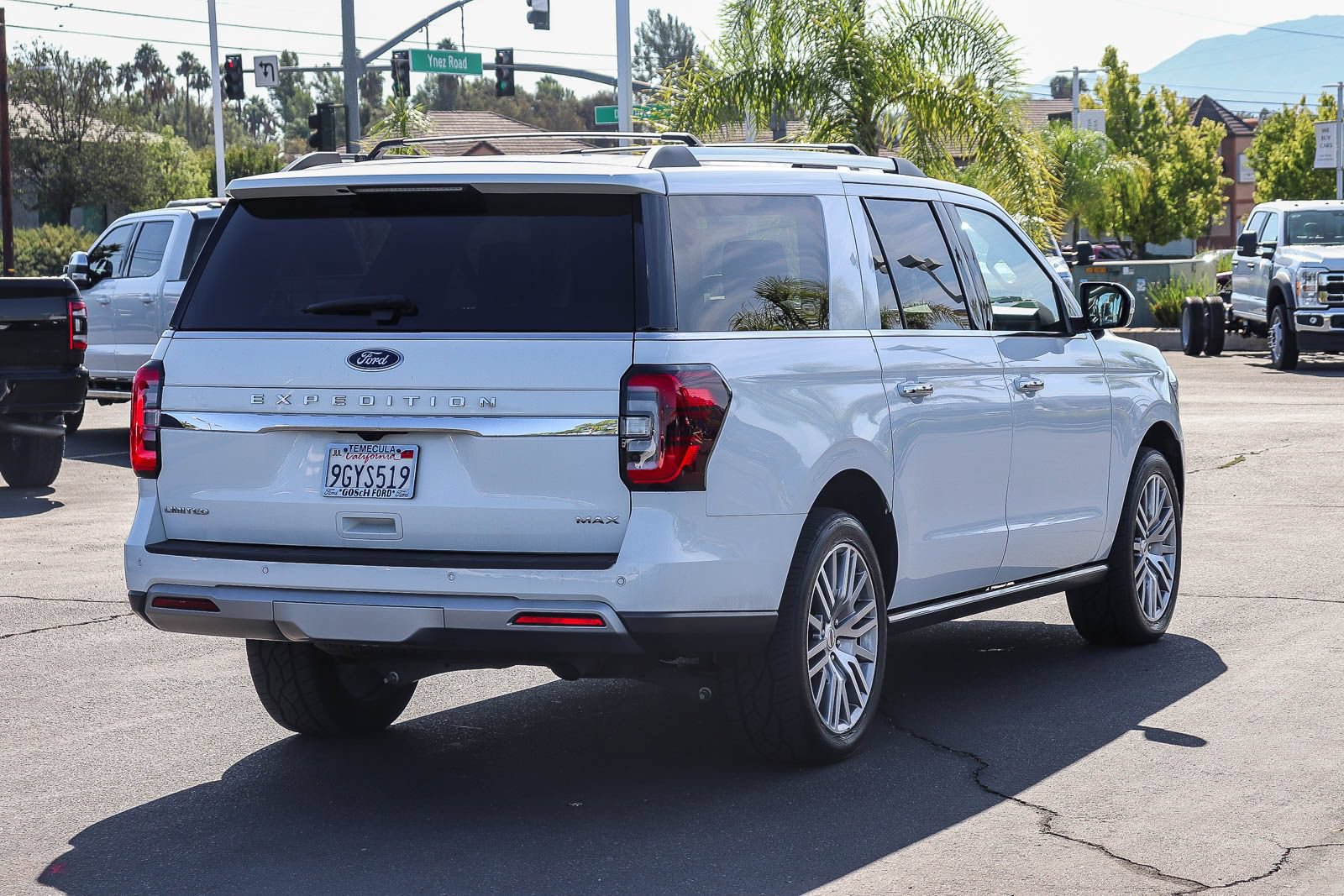 Certified 2023 Ford Expedition Max Limited AWD/4WD image 4