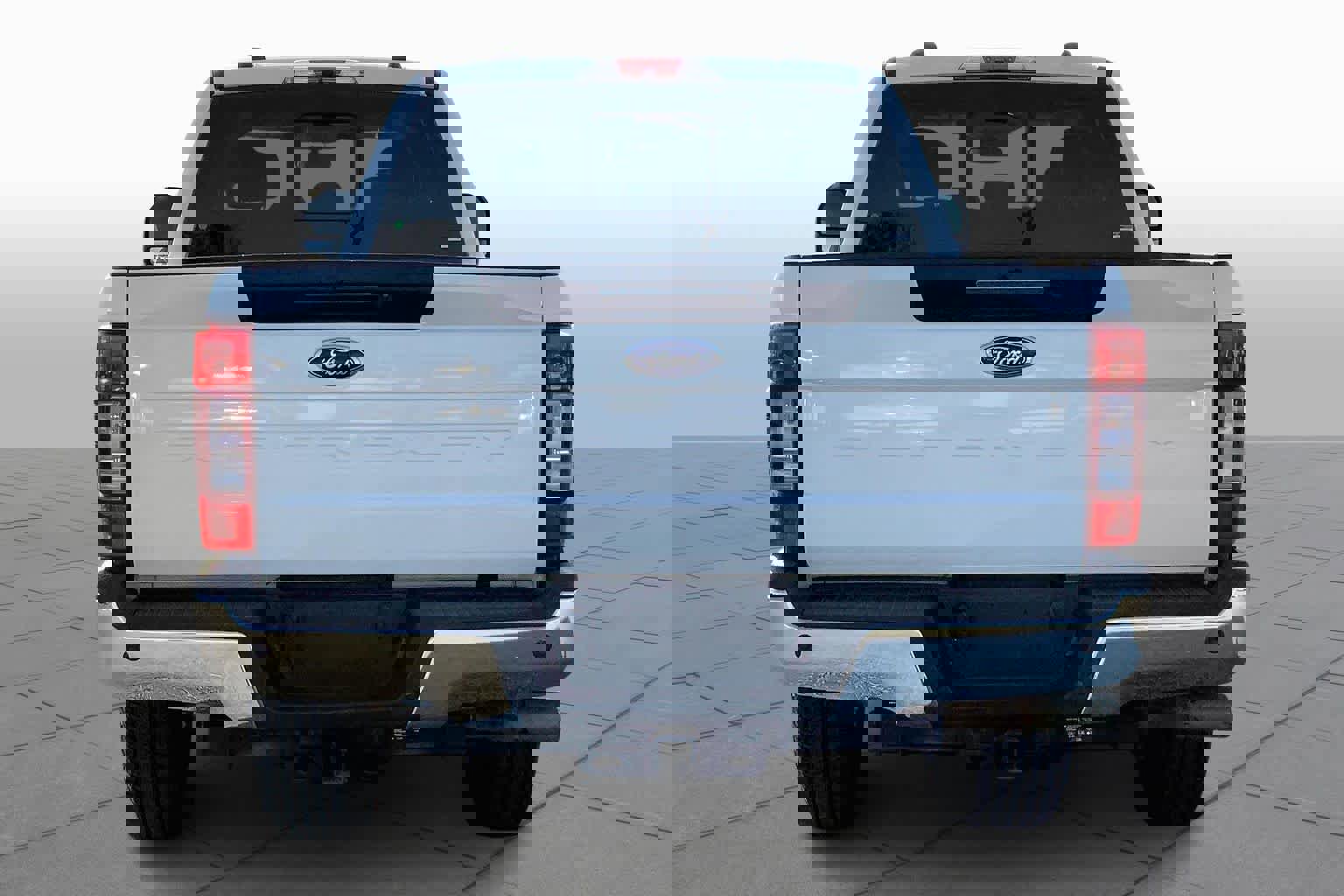 Certified 2022 Ford F250 Lariat w/ Lariat Ultimate Package image 5