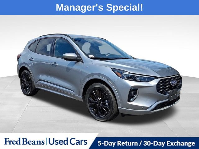 Certified 2023 Ford Escape ST-Line Elite AWD/4WD image 1