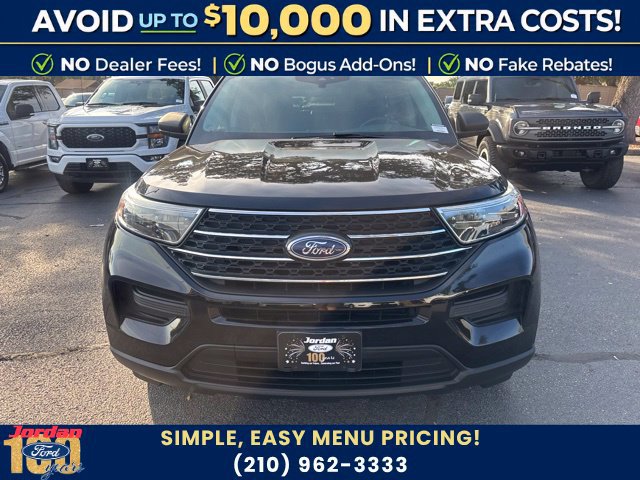 Certified 2023 Ford Explorer XLT RWD image 2