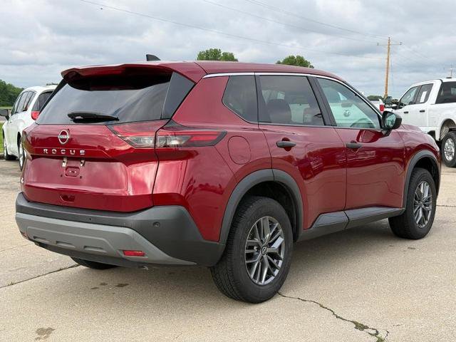 Used 2023 Nissan Rogue S FWD image 5