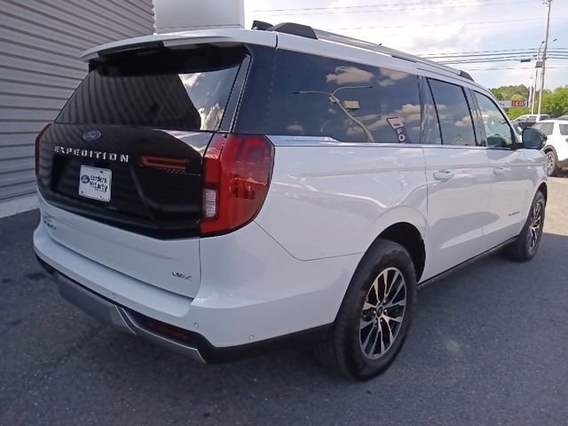 Certified 2025 Ford Expedition Max Platinum AWD/4WD image 3