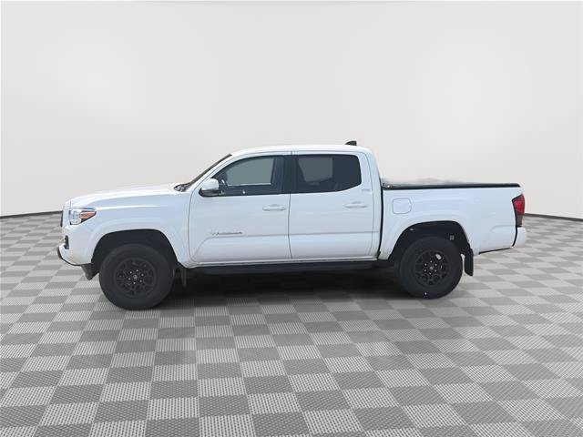 Used 2022 Toyota Tacoma SR5 w/ Technology Package AWD/4WD image 2