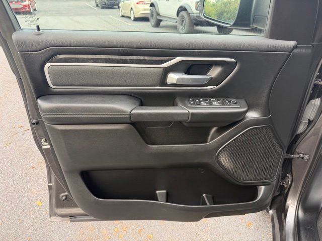 Used 2022 RAM 1500 Big Horn AWD/4WD image 12