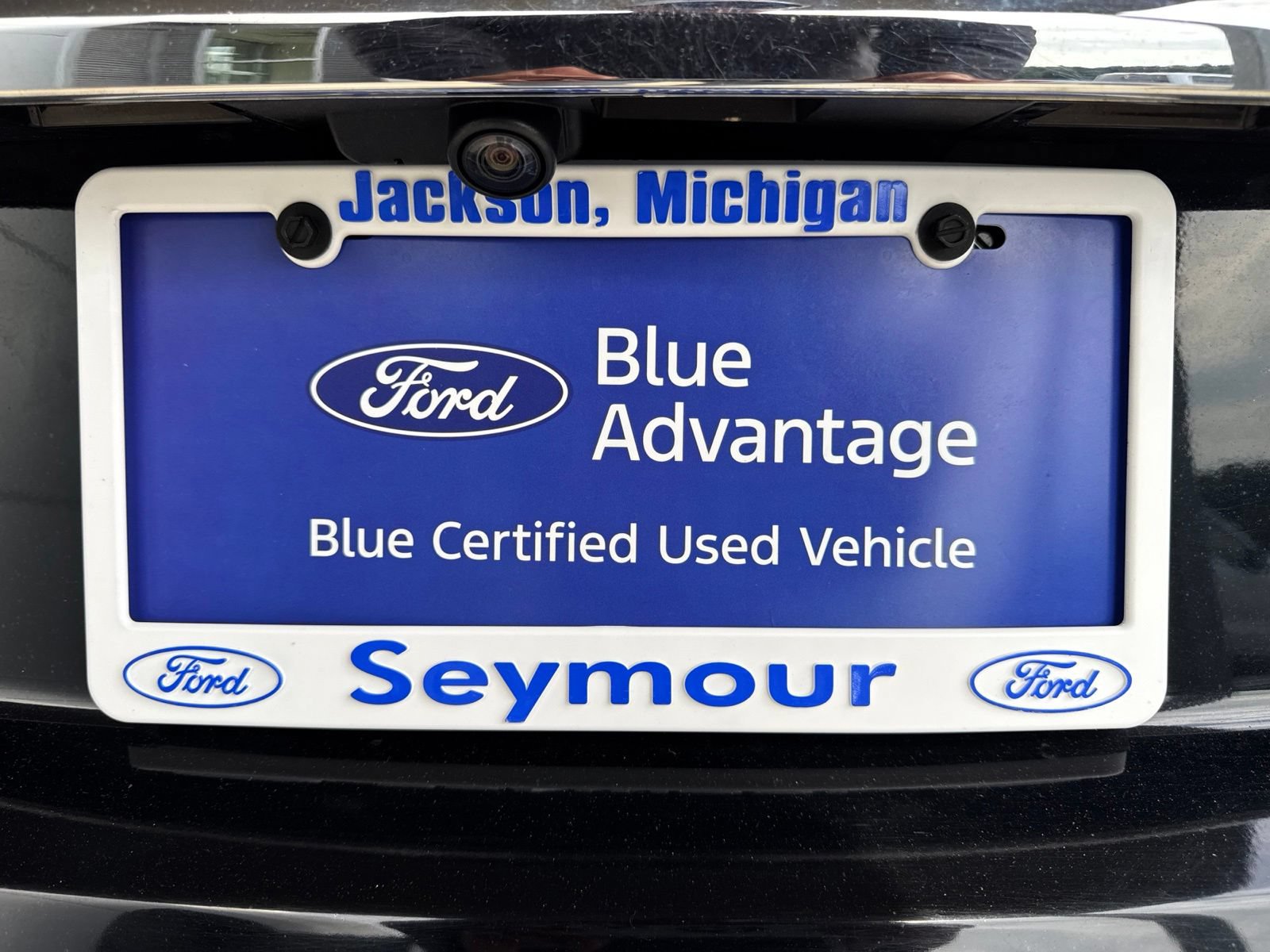 Certified 2018 Ford Fusion SE w/ Fusion SE Technology Package FWD image 16