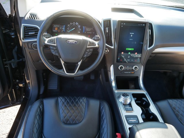 Certified 2024 Ford Edge Titanium image 20