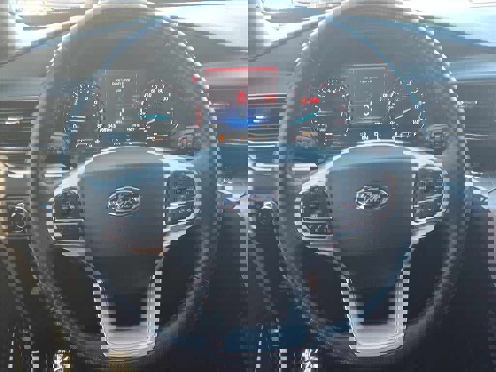 Certified 2022 Ford Explorer XLT w/ Equipment Group 202A image 21