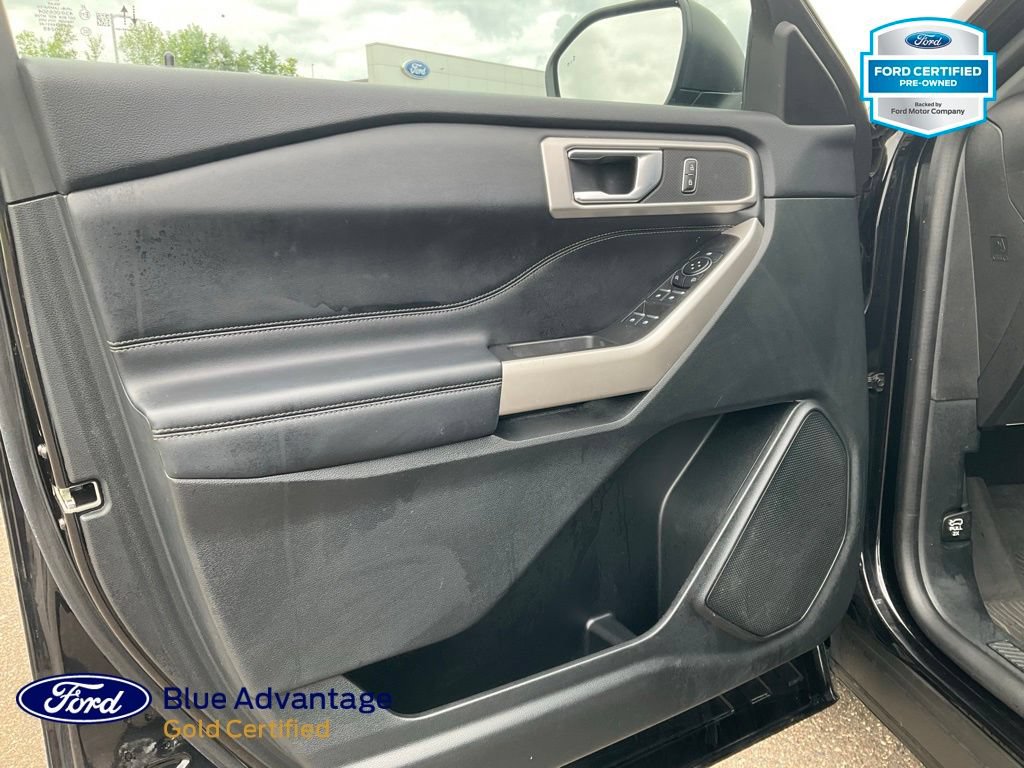 Certified 2023 Ford Explorer XLT w/ Equipment Group 202A AWD/4WD image 16