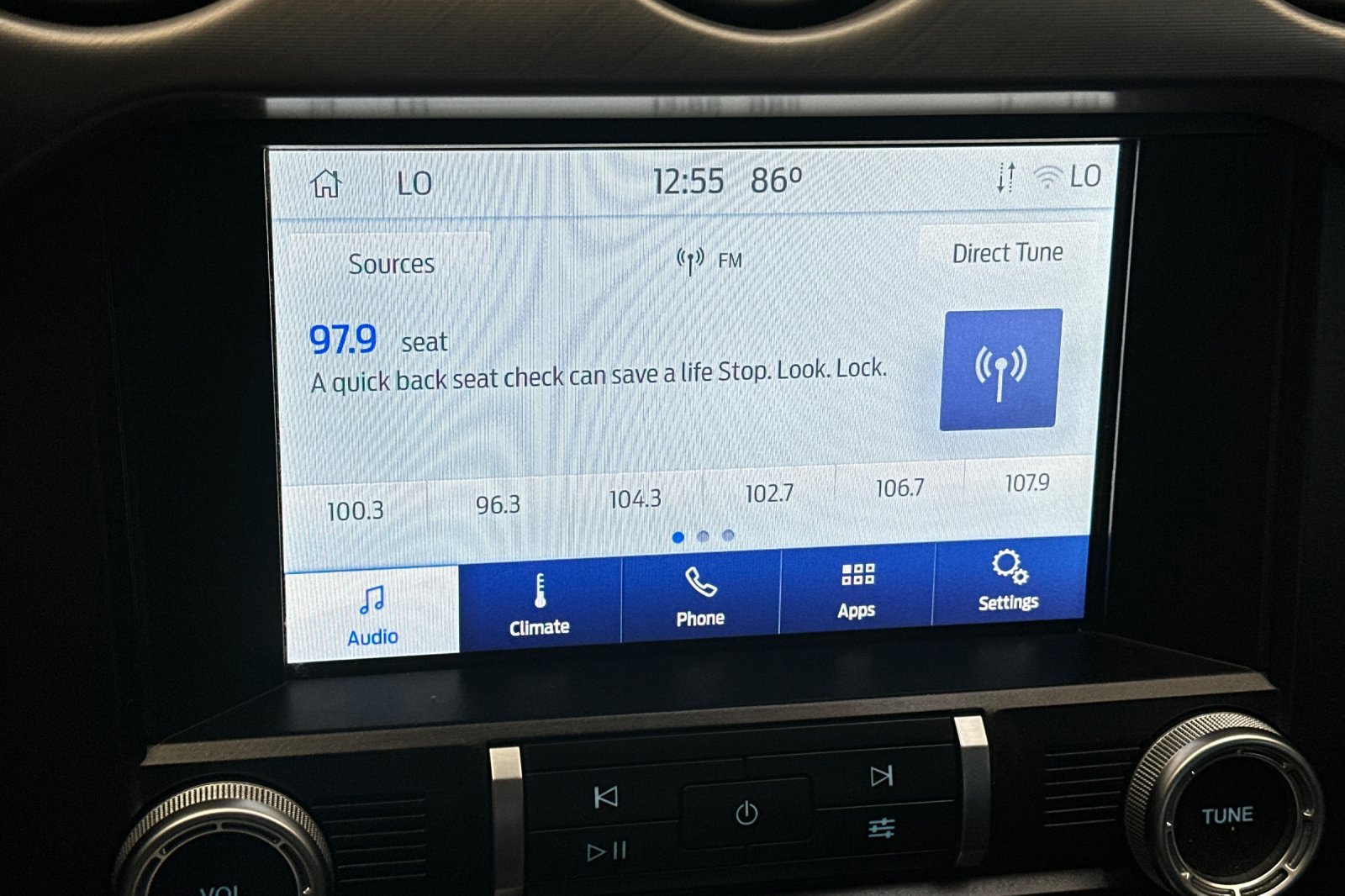 Certified 2021 Ford Mustang Premium RWD image 18