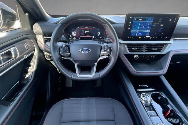 Certified 2025 Ford Explorer ST-Line w/ ST-Line Street Pack AWD/4WD image 3