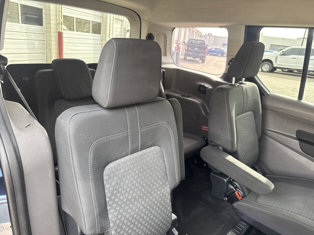 Certified 2022 Ford Transit Connect XLT image 23