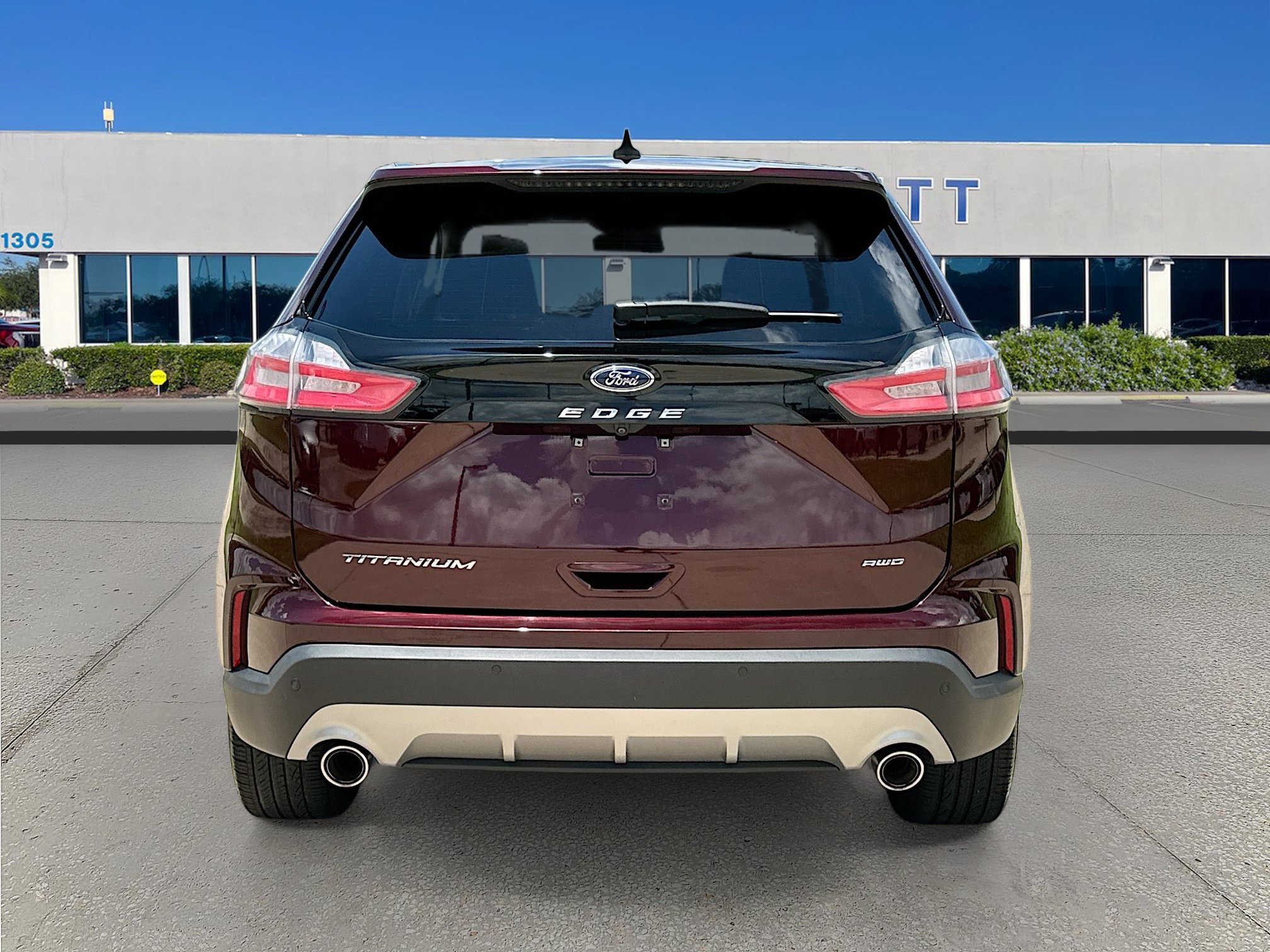 Certified 2024 Ford Edge Titanium AWD/4WD image 6