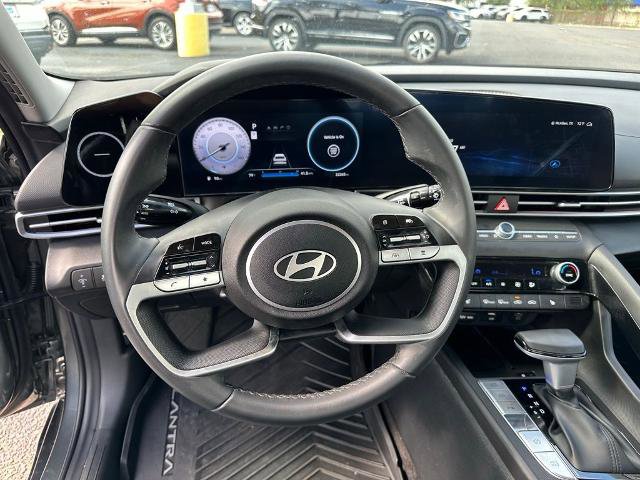 Used 2024 Hyundai Elantra Limited FWD image 13