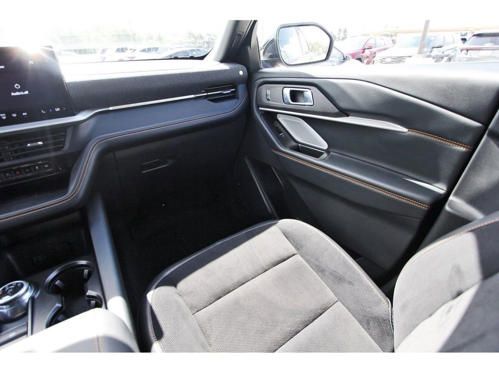 Certified 2026 Ford Explorer Tremor w/ Tremor Ultimate Package AWD/4WD image 14
