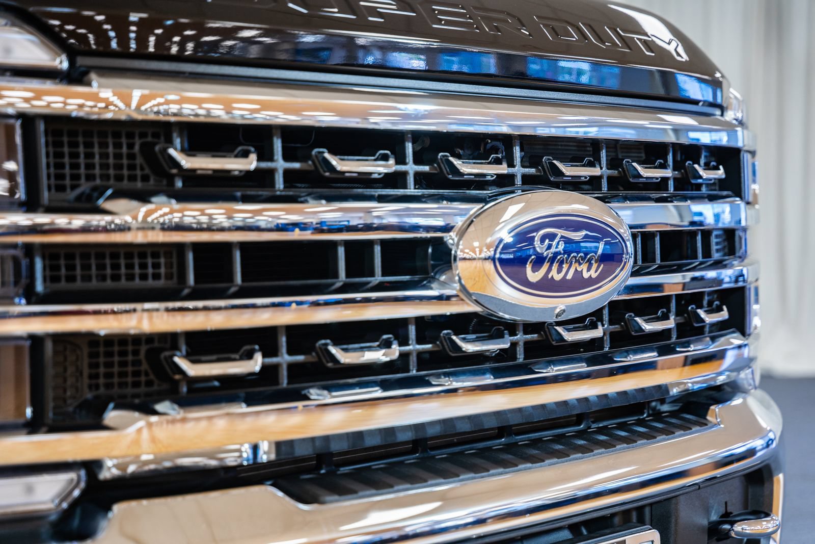Certified 2024 Ford F250 Lariat w/ Chrome Package AWD/4WD image 13