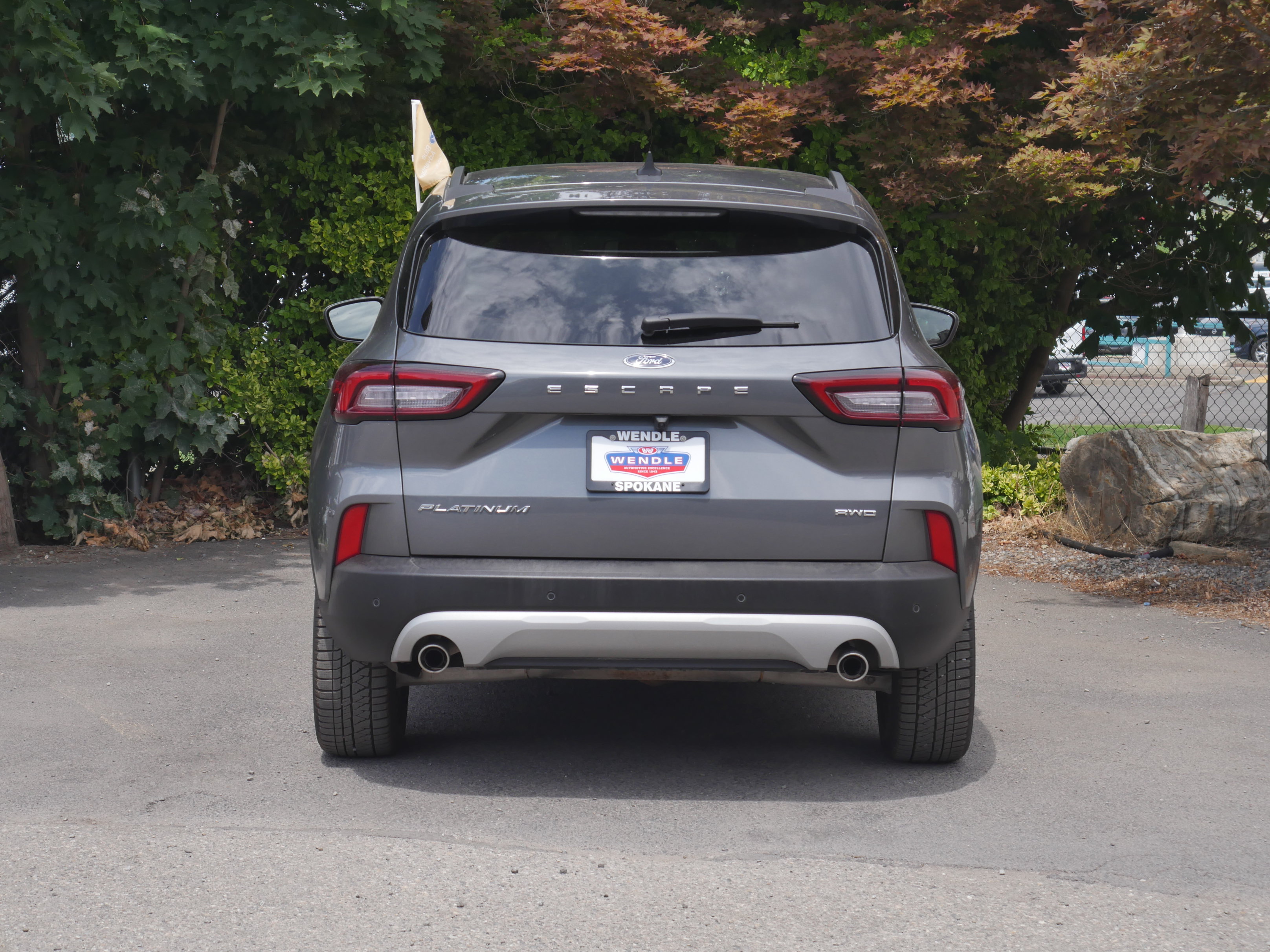 Certified 2025 Ford Escape Platinum AWD/4WD image 19