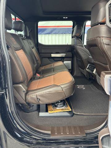 Certified 2023 Ford F250 King Ranch w/ FX4 Off-Road Package AWD/4WD image 18