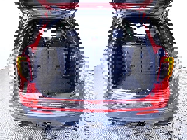 Certified 2023 Ford Explorer ST-Line w/ Class IV Trailer Tow Package image 9