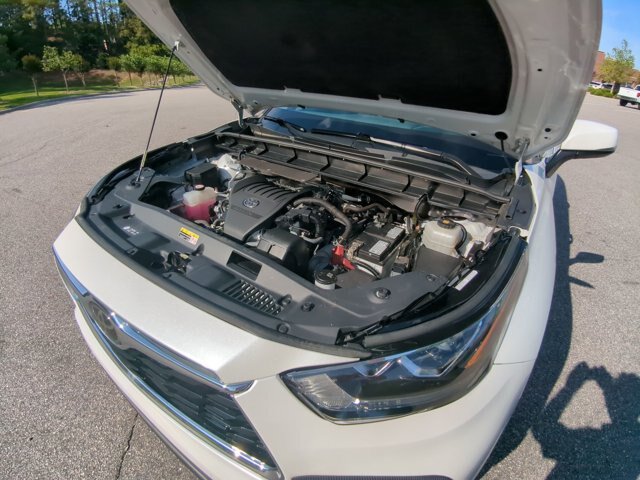 Used 2023 Toyota Highlander Limited FWD image 38