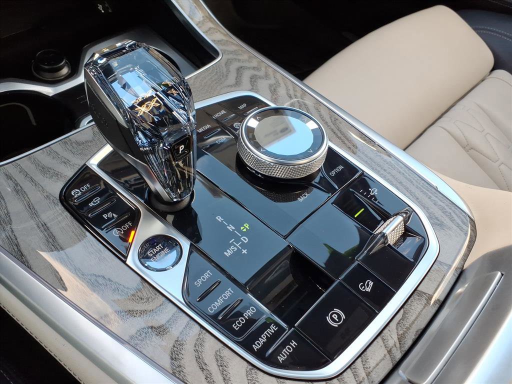 Used 2019 BMW X7 xDrive50i w/ Premium Package image 32