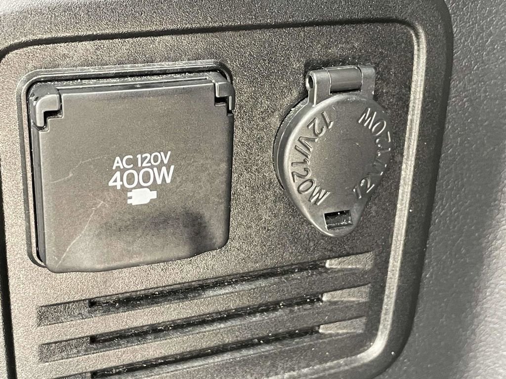 Used 2024 Toyota 4Runner TRD Off-Road Premium image 11