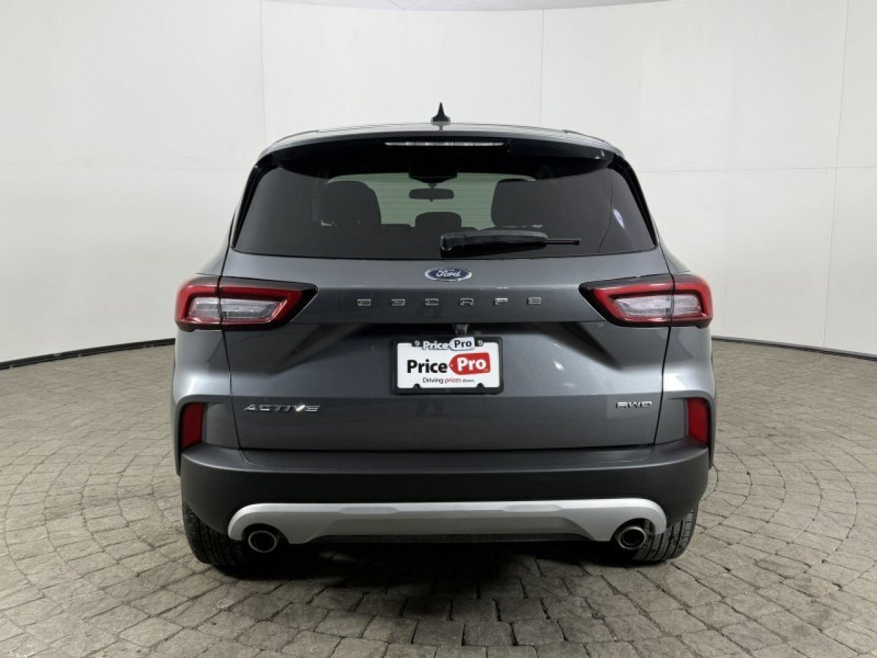 Certified 2023 Ford Escape Active image 3