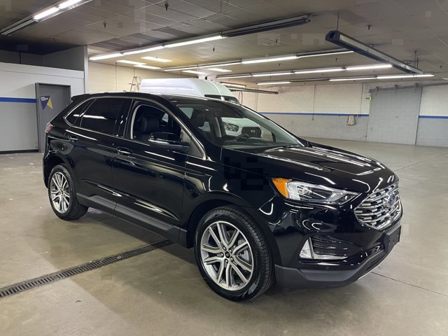 Certified 2023 Ford Edge Titanium w/ Class II Trailer Tow Package AWD/4WD image 1