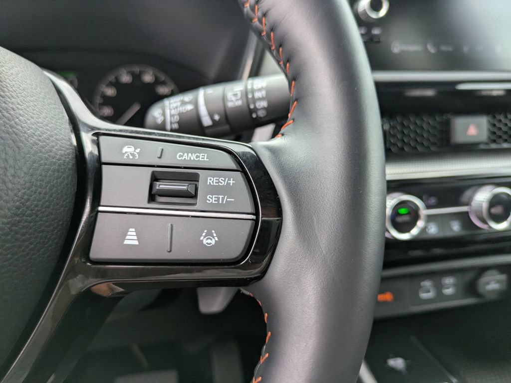 Used 2025 Honda CR-V Sport Touring image 28