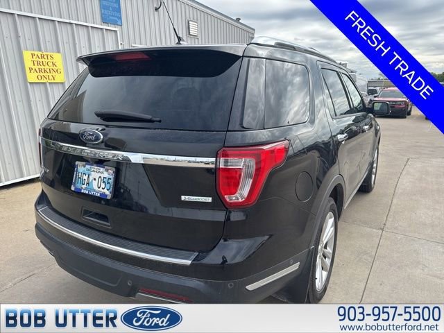 Certified 2018 Ford Explorer Limited w/ Equipment Group 301A image 3