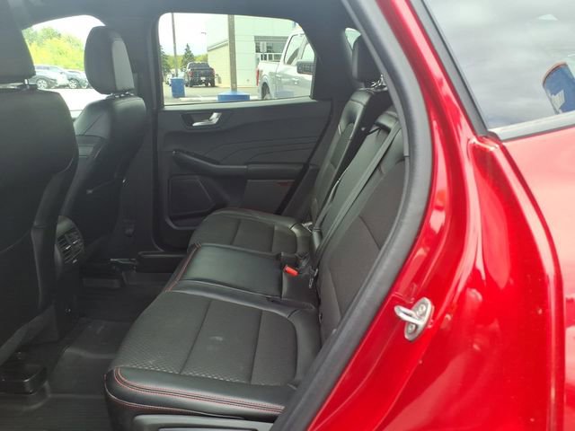Certified 2024 Ford Escape ST-Line w/ Tech Pack #1 AWD/4WD image 9