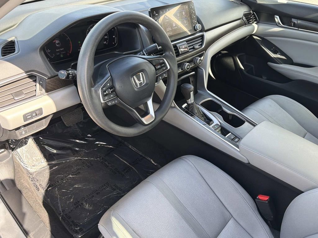 Used 2019 Honda Accord EX image 8