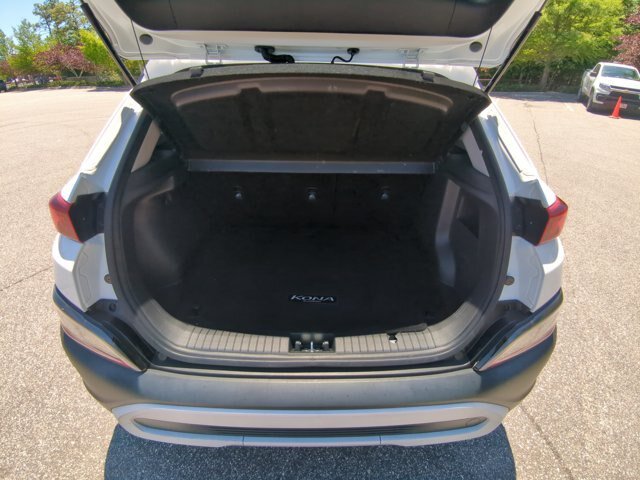 Used 2023 Hyundai Kona SEL w/ Cargo Package AWD/4WD image 31