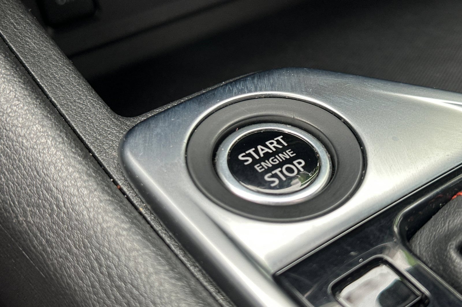 Used 2024 Nissan Sentra SR w/ Lighting Package FWD image 24