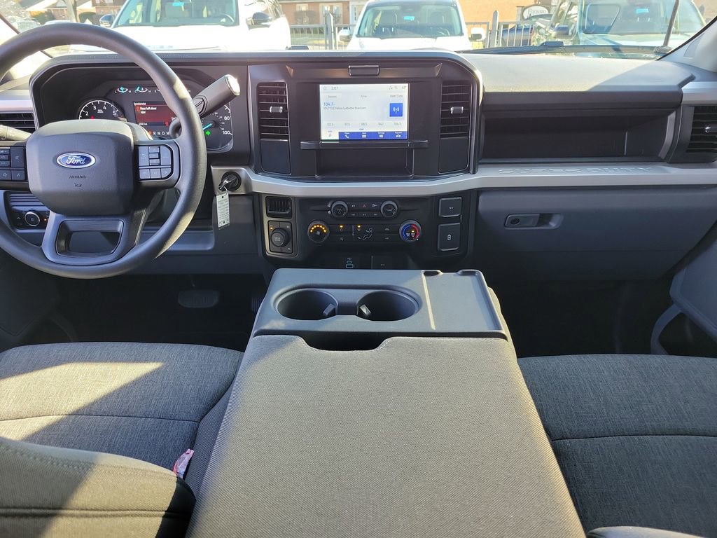 Certified 2025 Ford F250 XL w/ STX Appearance Package image 11