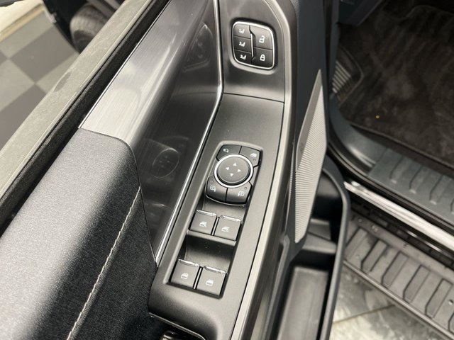 Certified 2025 Ford F150 Lariat AWD/4WD image 11
