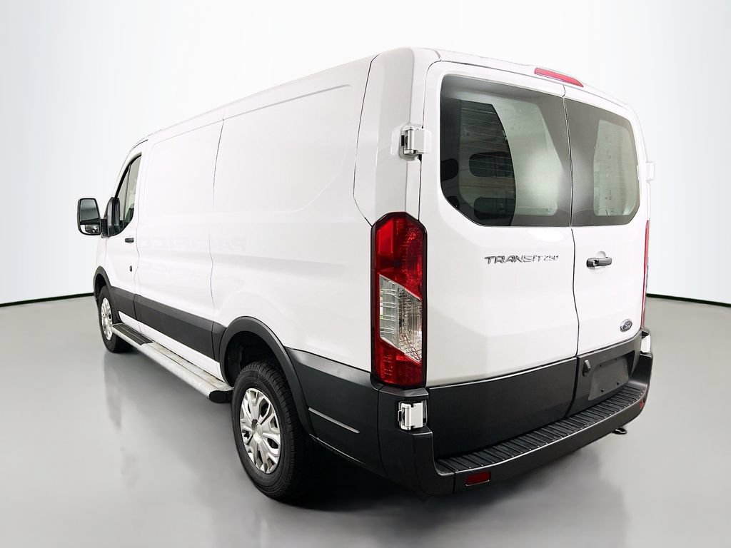 Certified 2025 Ford Transit 250 Low Roof w/ Exterior Upgrade Package RWD image 5
