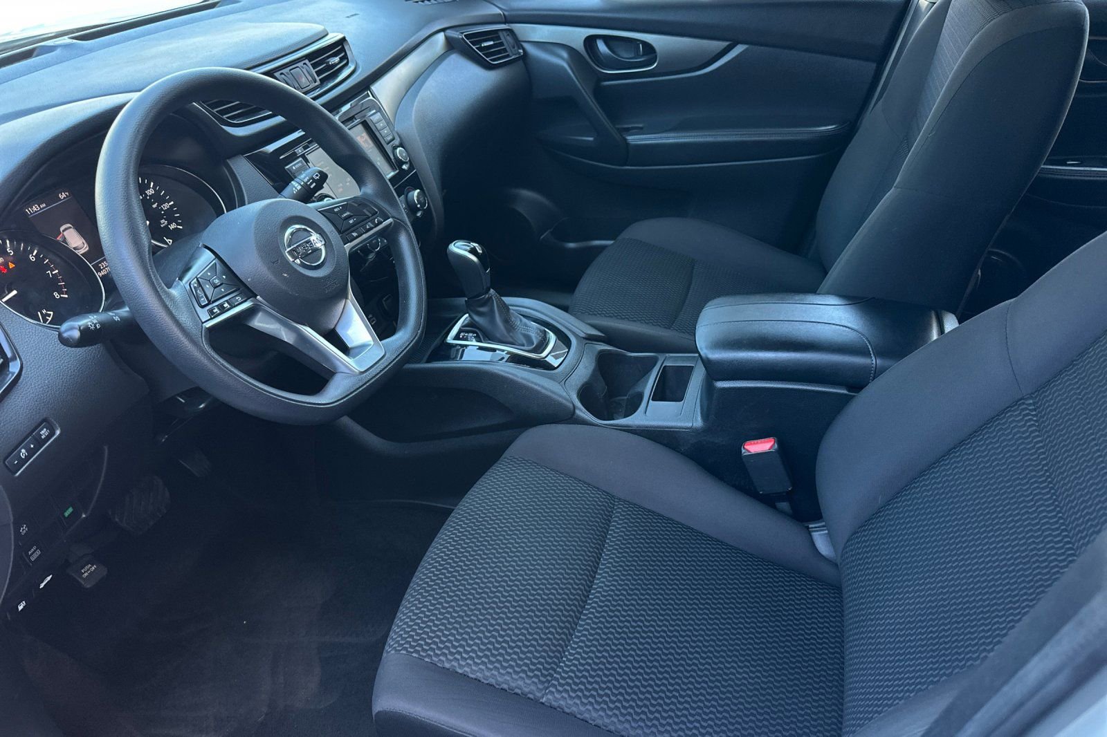 Used 2019 Nissan Rogue Sport S AWD/4WD image 9