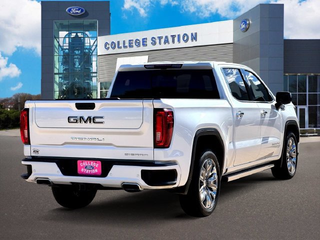 Used 2024 GMC Sierra 1500 Denali w/ Denali Reserve Package RWD image 6