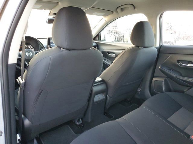 Used 2023 Nissan Sentra SV image 10