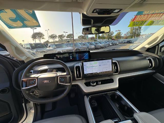 Certified 2025 Ford Expedition Active AWD/4WD image 16